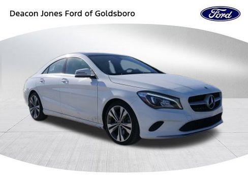 Used 2019 Mercedes-Benz CLA 250 CLA 250 image 1