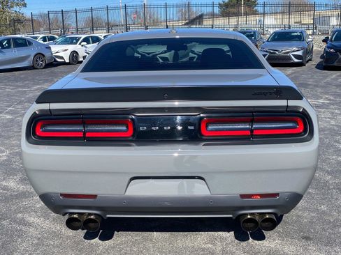Used 2023 Dodge Challenger SRT Hellcat image 4