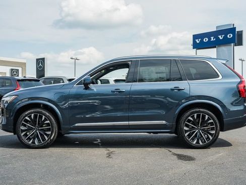 New 2026 Volvo XC90 T8 Ultra w/ Protection Package Premier AWD/4WD image 4