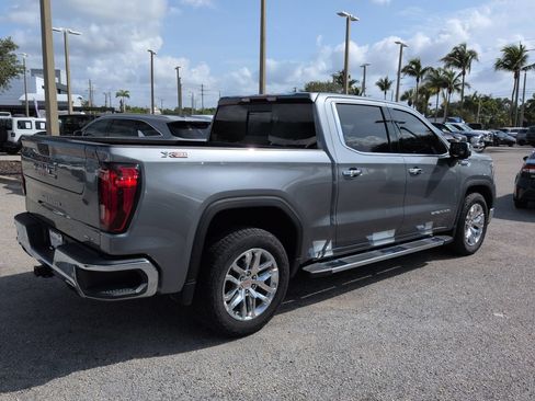 Used 2021 GMC Sierra 1500 SLT AWD/4WD image 5