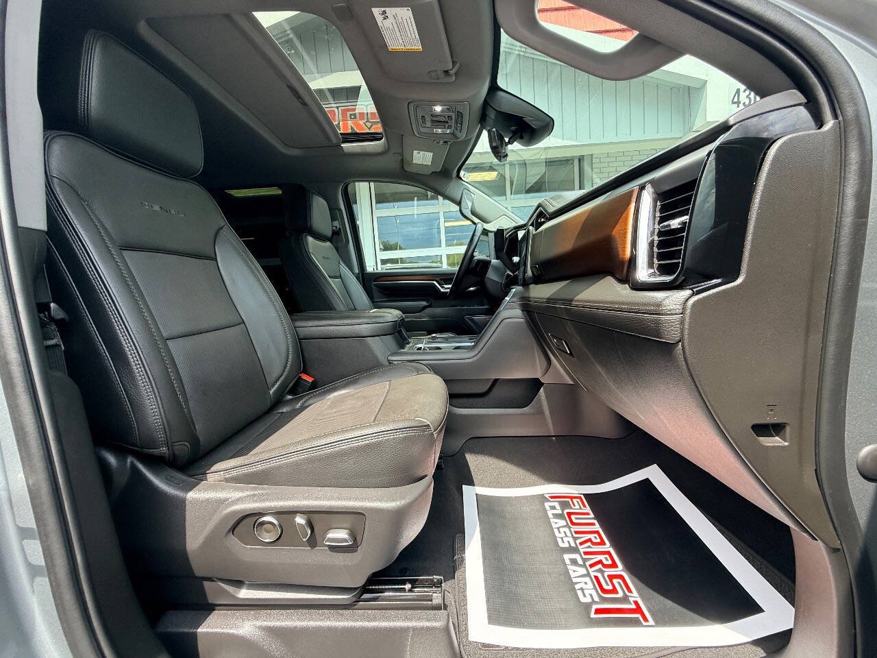 Used 2024 GMC Sierra 2500 Denali w/ Denali Reserve Package AWD/4WD image 46