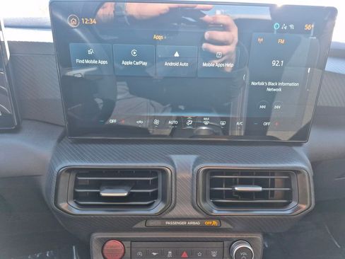 Used 2025 Ford Mustang GT RWD image 18