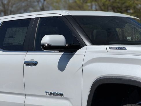 New 2026 Toyota Tundra Limited image 5