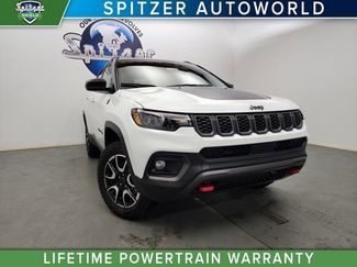 New 2025 Jeep Compass Trailhawk w/ Trailhawk Convenience Group image 1