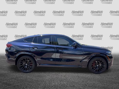 Used 2024 BMW X6 xDrive40i w/ Premium Package AWD/4WD image 11