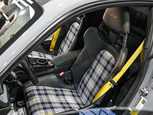 Used 2022 Porsche 911 GT3 RWD image 17