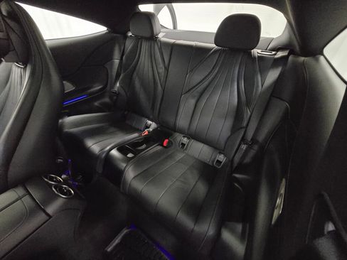 Used 2025 Mercedes-Benz CLE 300 4MATIC Coupe image 18