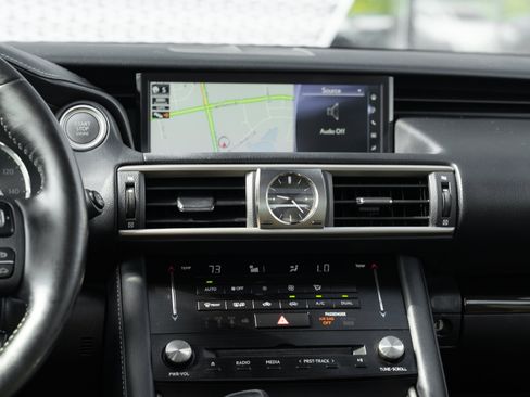 Used 2017 Lexus IS 300 AWD w/ Navigation System Package image 10