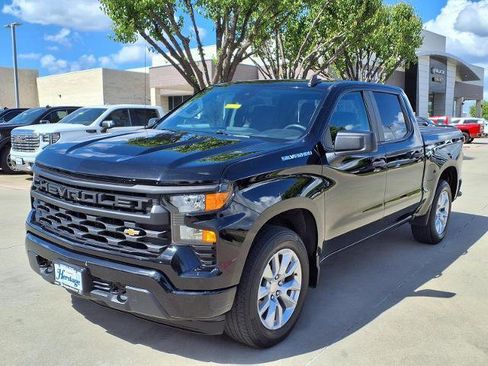 Used 2023 Chevrolet Silverado 1500 Custom image 27