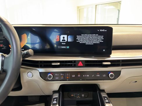 Used 2025 Kia Sorento S w/ Panoramic Sunroof Package FWD image 16