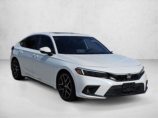 Used 2024 Honda Civic Sport Touring image 3