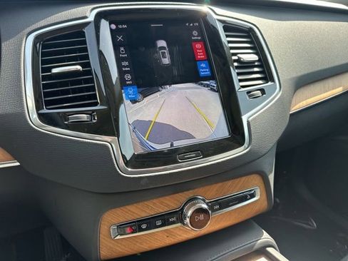 Certified 2023 Volvo XC90 B6 Plus w/ Protection Package Premier image 25