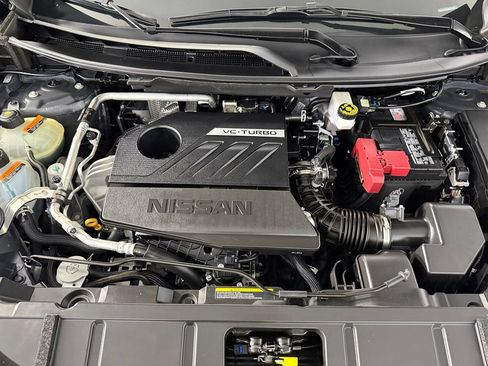 Used 2025 Nissan Rogue SV FWD image 31