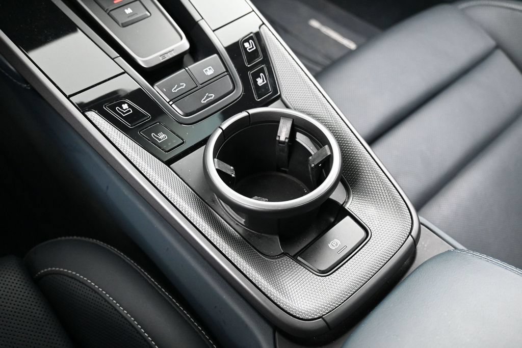 Certified 2020 Porsche 911 Carrera RWD image 21
