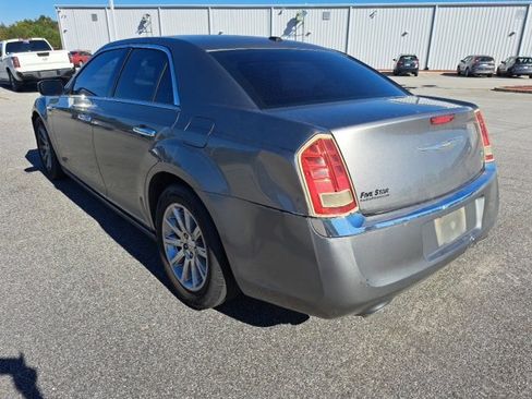 Used 2012 Chrysler 300 Limited image 6