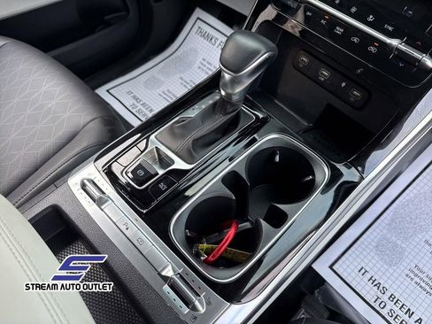 Used 2024 Kia Carnival SX image 17