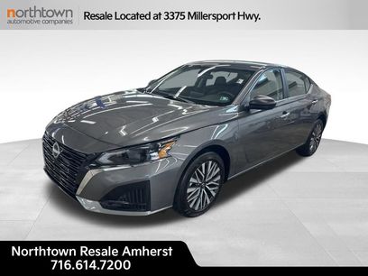 Used 2025 Nissan Altima 2.5 SV