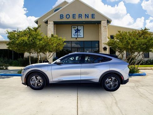 Used 2021 Ford Mustang Mach-E Select image 2