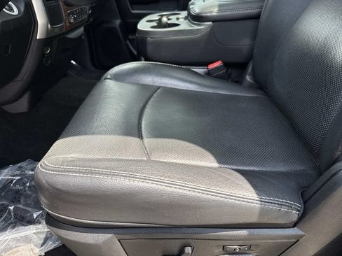 Used 2017 RAM 2500 Longhorn w/ Convenience Group RWD image 28