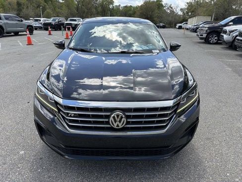 Used 2020 Volkswagen Passat 2.0T R-Line image 6