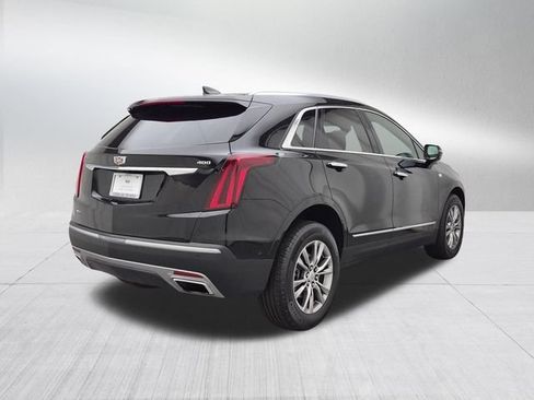 Certified 2023 Cadillac XT5 Premium Luxury w/ Technology Package AWD/4WD image 5