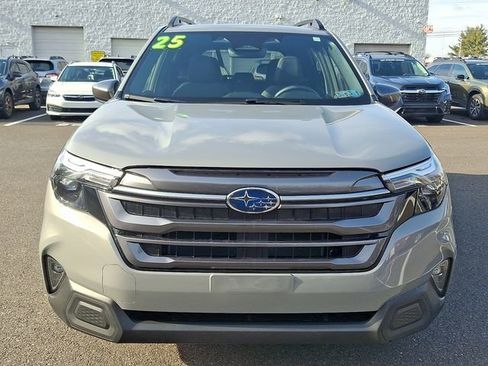 Certified 2025 Subaru Forester Premium image 2