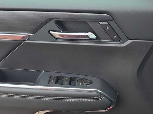 New 2026 GMC Acadia Elevation w/ LPO, Floor Liner Package FWD image 30