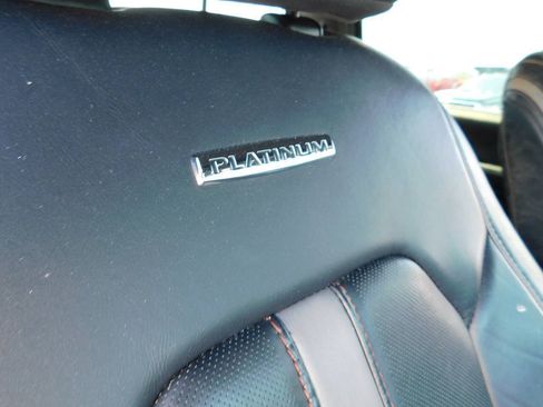 Used 2018 Ford F150 Platinum w/ Equipment Group 701A Luxury AWD/4WD image 31