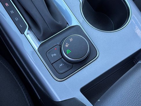 Used 2026 Chevrolet Blazer LT w/ Convenience Package image 31