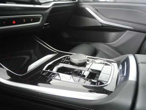 Certified 2026 BMW X5 sDrive40i w/ M Sport Package RWD image 22