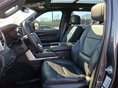 Used 2023 Toyota Sequoia Platinum image 14