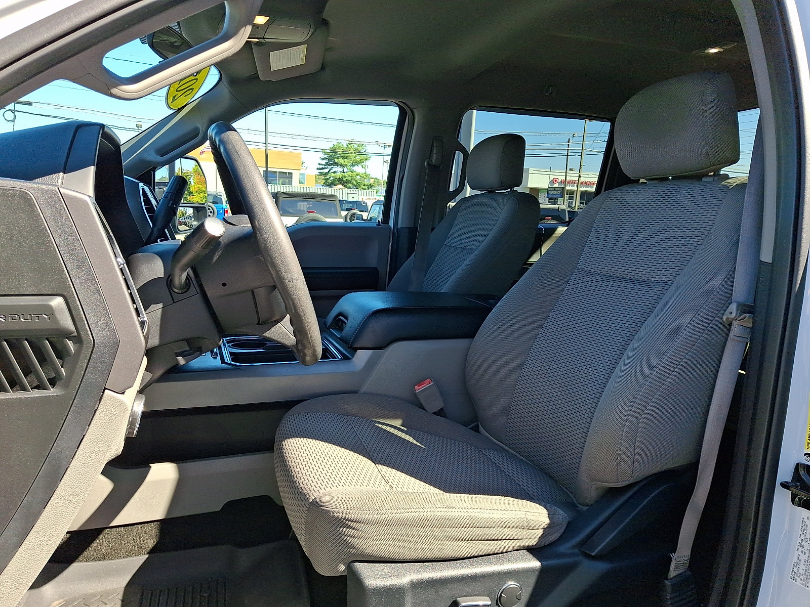 Certified 2018 Ford F250 XLT w/ XLT Premium Package AWD/4WD image 15