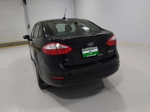 Used 2019 Ford Fiesta SE image 6