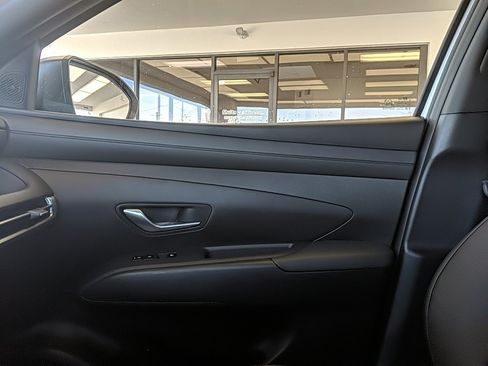 Used 2025 Hyundai Santa Cruz SEL image 22