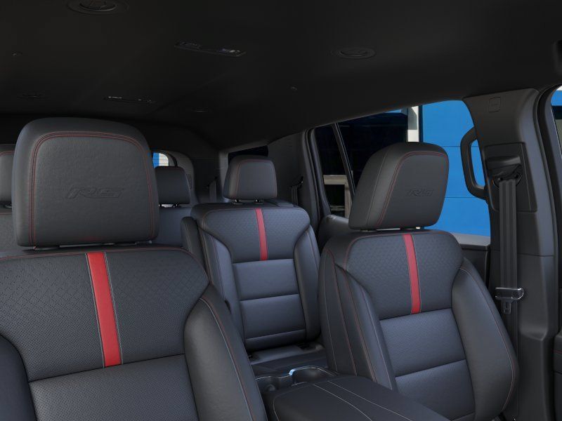 New 2026 Chevrolet Traverse RS w/ LPO, Floor Liner Package FWD image 25