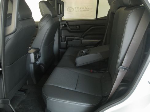 New 2025 Toyota 4Runner TRD Off-Road Premium image 20