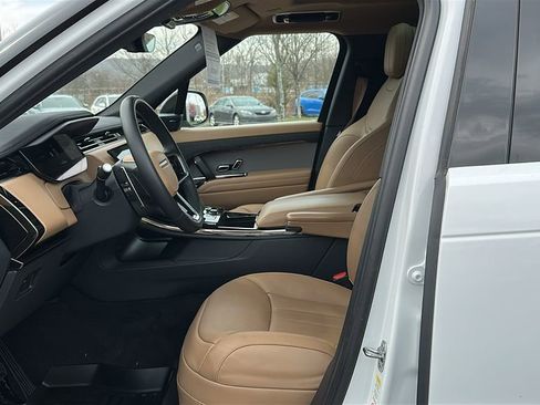 Certified 2023 Land Rover Range Rover Sport SE image 9