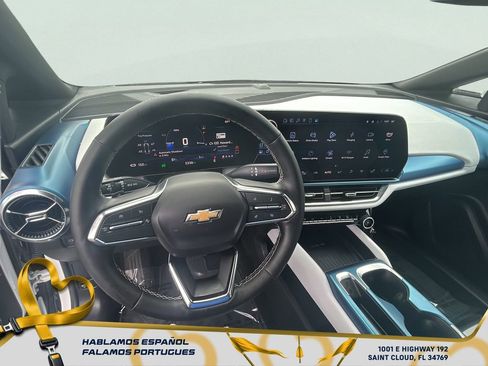 Certified 2025 Chevrolet Equinox EV LT image 14