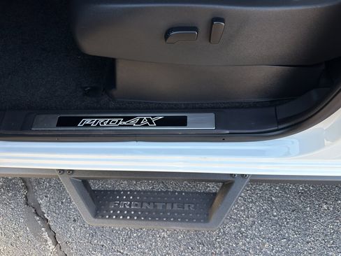 Certified 2022 Nissan Frontier PRO-4X w/ Pro-4X Premium Package image 16