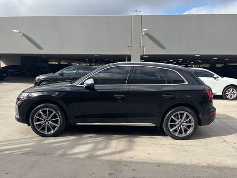 Used 2022 Audi SQ5 Premium Plus w/ Premium Plus Package image 9