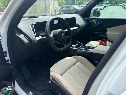 Used 2026 BMW X3 xDrive30i w/ Premium Package AWD/4WD image 8