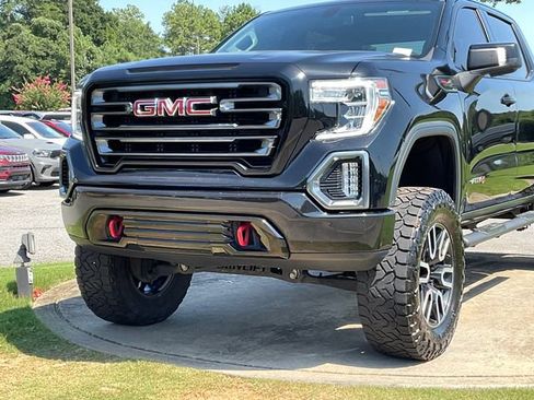 Used 2022 GMC Sierra 1500 AT4 AWD/4WD image 10