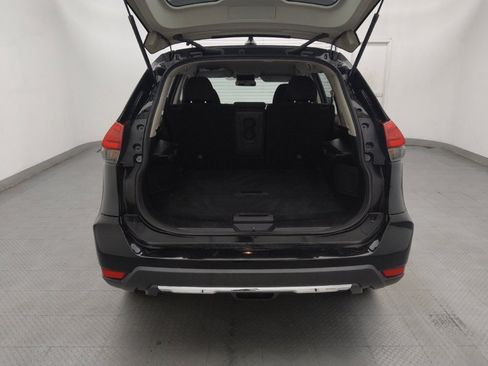 Used 2017 Nissan Rogue S AWD/4WD image 29