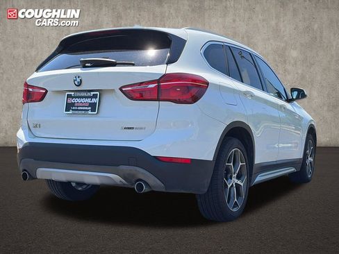 Used 2018 BMW X1 xDrive28i w/ Premium Package AWD/4WD image 9