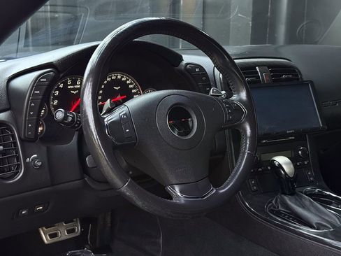 Used 2012 Chevrolet Corvette Grand Sport w/ 3LT Preferred Equipment Group image 17