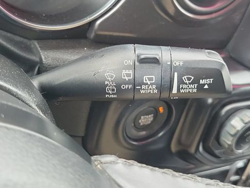 Used 2022 Jeep Wrangler Unlimited Sport AWD/4WD image 13