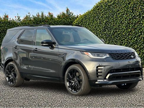 New 2025 Land Rover Discovery Dynamic SE AWD/4WD image 8