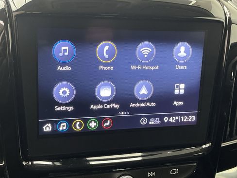 Used 2020 Chevrolet Traverse LT w/ LPO, Floor Liner Package image 19