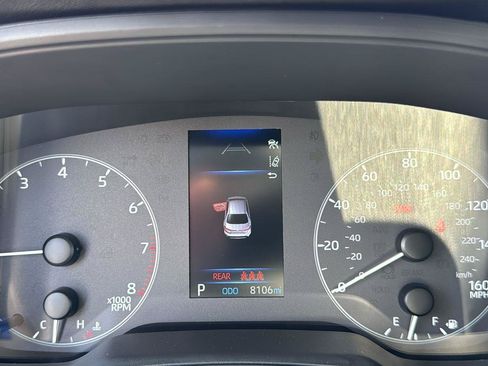 Used 2025 Toyota Corolla LE FWD image 15