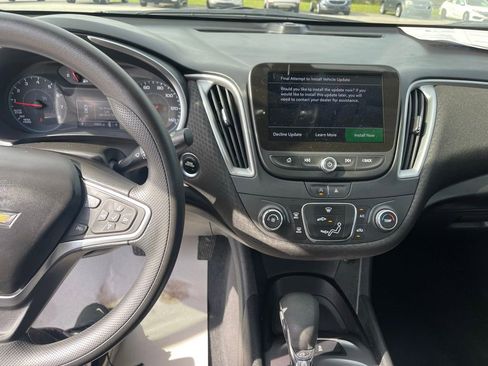 Used 2022 Chevrolet Malibu LS w/ LPO, Floor Liner Package image 11